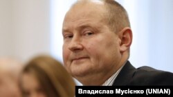 У прокуратурі також повідомили, що розслідування кримінальної справи за фактом викрадення колишнього судді «йде повним ходом», і двоє фігурантів справи перебувають під арештом