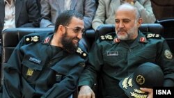 غلامعلی رشید (راست)، جانشین فرمانده ستاد کل نیروهای مسلح