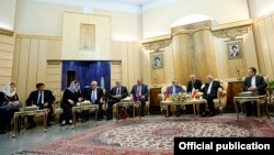 Iran - First Vice President Eshaq Jahangiri meets with Armenian Prime Minister Hovik Abrahamian and six Armenian ministers, Tehran, 20Oct2014.