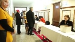 Өмүркулов менен Текебаев добуш берди