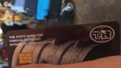 Bank kartyndan pul çekip bilmedik talyp oňa gaýçy bilen berk çäre gördi