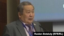 Арнольд Тулохонов. Астана, 26 мамыр 2016 жыл.