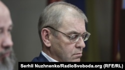 Сергій Пашинський заявив, що таке рішення апеляційного суду є «поразкою всієї судової системи»