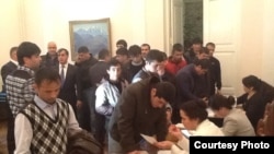 Ҷараёни раъйдиҳӣ дар интихоботи президентии Тоҷикистон дар Маскав