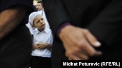 Боснияда мусулмандар орозо намзда, Сараево, 19-август, 2012-ж.