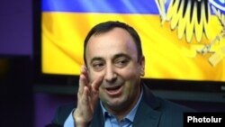 Грайр Товмасян