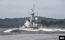 Шведський корвет «Стокгольм» під час патрулювання у Стокгольмському архіпелазі, 20 жовтня 2014 року