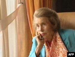 Ишкер жана демөөрчү Лилиан Беттанкур (21.10.1922, Париж – 21.9.2017, Париж). 2010-жылдын 14-июлу.