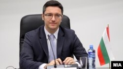 Քրիստիան Վիգենին, արխիվ