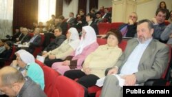 Тыңлауларда катнашучылар