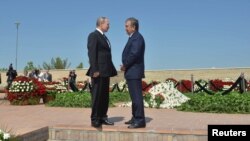 Президенты Узбекистана и России Шавкат Мирзияев и Владимир Путин. Самарканд, 6 сентября 2016 года.