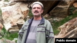 Толибҷон Дӯстов