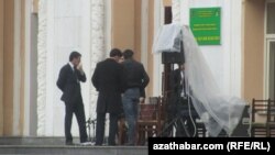 Aşgabatdaky saýlaw uçastogy (arhiw)