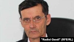 Сафар Холиков