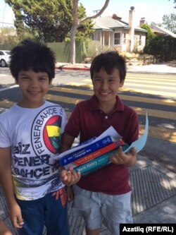 Нурислам (у) дусты һәм китаплары белән