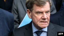 Як повідомило німецьке Міністерство закордонних справ, по прибуттю до столиці України Вадефуль наголосив на необхідності подальшої підтримки України