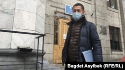 Белсенді Әлнұр Илияшев. Алматы, 22 сәуір 2021 жыл. 
