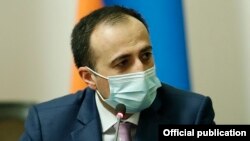 Armenia -- Arsen Torosian, the newly appointed chief of Prime Minister Nikol Pashinian's staff, attends a meeting in Yerevan, January 19, 2021.