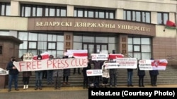 Журналисттер менен тилектештик чарасы. Минск, 3-январь, 2020-жыл.