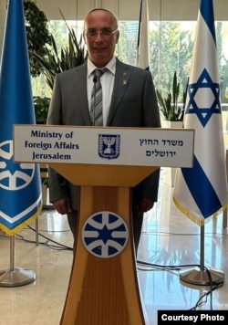 Дмитрий Шкаф