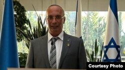 Дмитрий Шкаф.