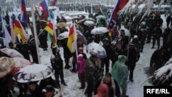 Итоги голосования, считает Игорь Каминник, предугадать не так просто