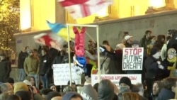 Нові протести у Грузії. В центрі Тбілісі збираються мітингарі – відео