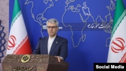 سخنگوی وزارت خارجه جمهوری اسلامی می‌گوید اگر مجلس خروج از «ان‌پی‌تی» را تصویب کند، دولت ایران «از نظر قانونی نمی‌تواند مانع این اقدام شود»