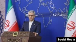 سخنگوی وزارت خارجه جمهوری اسلامی می‌گوید «قرار نيست برای‌ غنی‌سازی از کسی‌ اجازه‌ بگيريم»