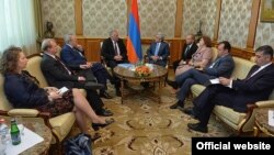 Армения - Встреча содокладчиков ПАСЕ с президентом Армении Сержем Саргсяном, Ереван, 112 июня 2015 г․