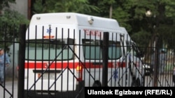 Кыргызстандын «Тез жардам» кызматынын автоунаасы. Иллюстрациялык сүрөт.