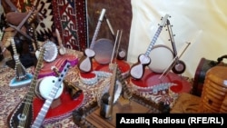 Азербайжандагы "Секонд хенд" дүкөнү