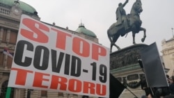 Belgrade Protesters Defy Ban, Gather To Call For End To Anti-COVID Measures