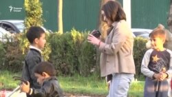 Эксперимент: уйдут ли дети с незнакомцем?