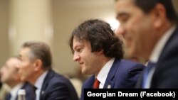 Бидзина Иванишвили, Ираклий Кобахидзе и Шалва Папуашвили (архивная фотография)