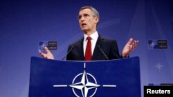 NATO-nyň baş sekretary Jens Stoltenberg ýaranlygyň gündogar ganatynyň güýçlendirilmegi babatdaky çäreler Orsýetiň agressiýasyna jogap diýdi.