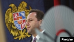 Պաշտպանության նախկին նախարար Դավիթ Տոնոյան