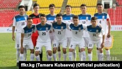 Кыргызстандын футбол боюнча 19 жашка чейинки улуттук курама командасы. 31.10.2017-ж. Бишкек.