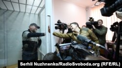 Надія Савченко і Володимир Рубан у суді з обрання останньому запобіжного заходу, 9 березня 2018 року