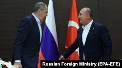 Ռուսաստանի և Թուրքիայի ԱԳ նախարարներ Սերգեյ Լավրով և Մևլյութ Չավուշօղլու, արխիվ