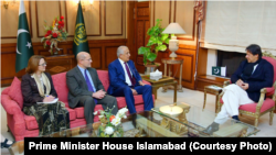 دیدار روز جمعه زلمای خلیل‌زاد، فرستاده آمریکا، با عمران خان نخست‌وزیر پاکستان