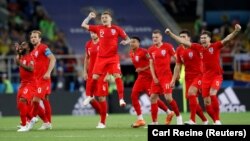 Անգլիայի ֆուտբոլի հավաքականը տոնում է հաղթանակը աշխարհի առաջնության հերթական խաղում, Մոսկվա, հուլիս, 2018թ․