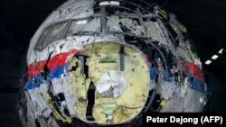 Прокуратура заявила, що не може ідентифікувати конкретних солдатів Курської 53-ї бригади російської армії, відповідальних за пуск ракети, яка збила літак