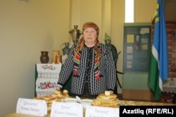 Себер татарлары ашларын пешерүче Җәмилә Хәкимова
