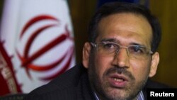 شمس‌الدین حسینی، وزیر امور اقتصادی و دارایی