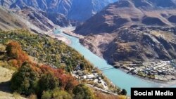 Марзи Тоҷикистон ва Афғонистон дар Дарвоз