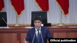 Жанар Акаев