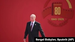 ولادیمیر پوتین در مراسم هشتادمین سالگرد جنگ جهانی دوم در چین