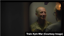 Кадр з фільму «Поїзд Київ-Війна»