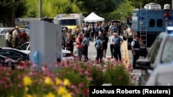 پلیس دقایقی پس از وقوع تیراندازی در محل حادثه حاضر شد